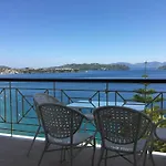 Hotel Vassilias Beach Hotel