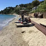 Vassilias Beach Hotel Hotel