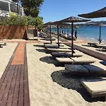 Vassilias Beach Hotel Hotel