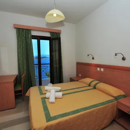 Szálloda Vassilias Beach Hotel *