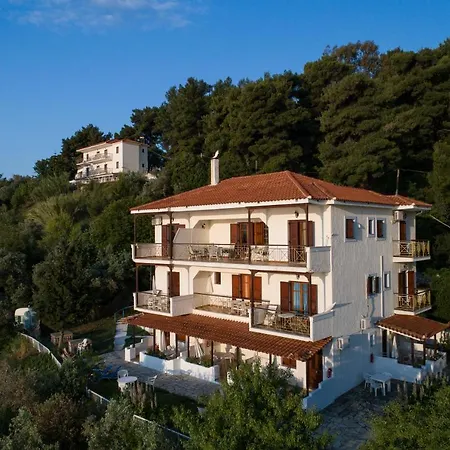 Vassilias Beach Hotel Szálloda