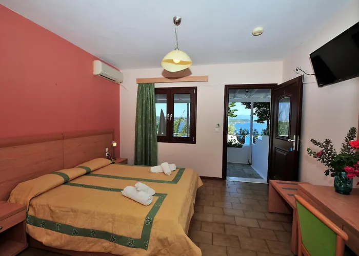 vassilias beach hotel