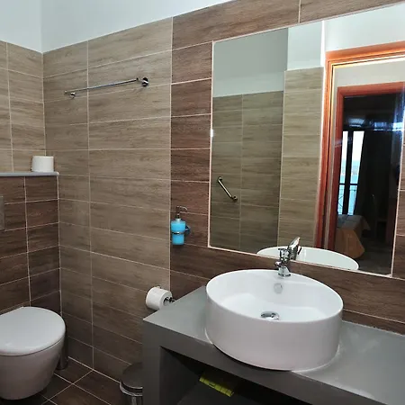 호텔 Vassilias Beach Hotel Vasilias (Skiathos)