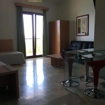 Hotel Vassilias *