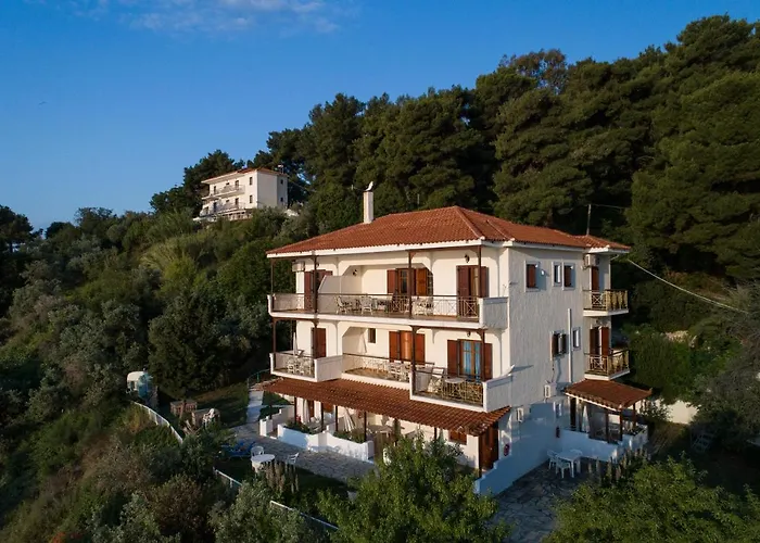 Vassilias Beach Hotel Hotel