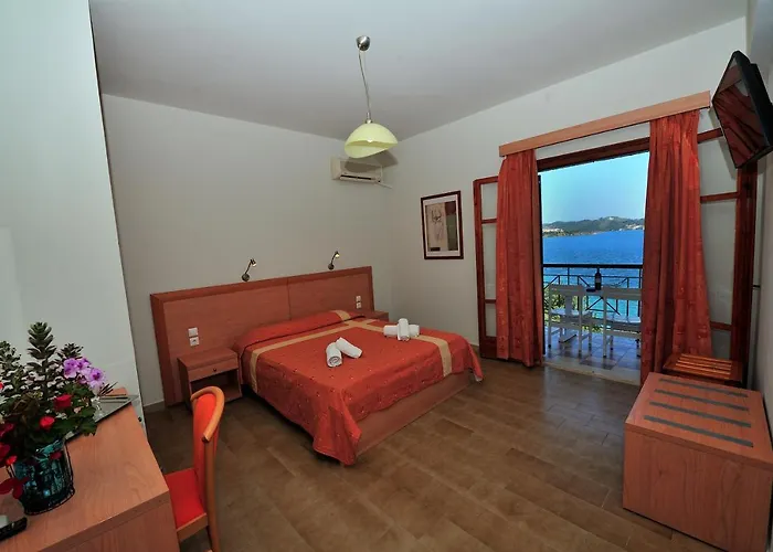 Hotel Vassilias Beach Hotel