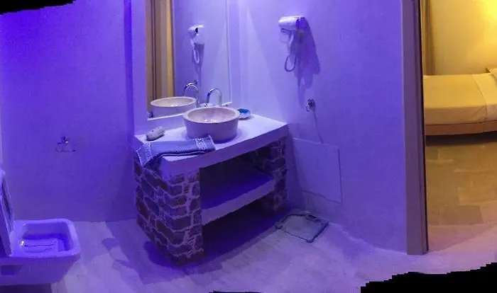 Vassilias Beach Hotel Hotel